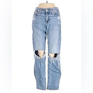 Womens AE distressed jeans